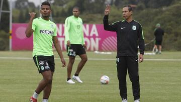 Pabón, entrenador de Salah, ya entrena con Nacional