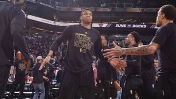 Nadie puede con Antetokoumpo: 30 puntos y fin de la mala racha