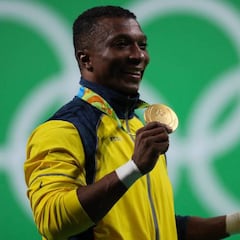 Oscar Figueroa gana el oro en pesas de los Juegos Olímpicos