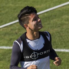 Jonathan González jugará para la Selección Mexicana