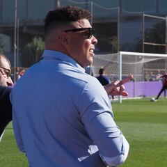 Ronaldo no se arrepiente: “Volvería a comprar el Real Valladolid”