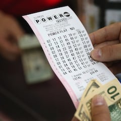 How many numbers do you need to win a prize in Powerball?