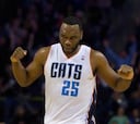 Al Jefferson y los Bobcats sorprenden a los Pacers
