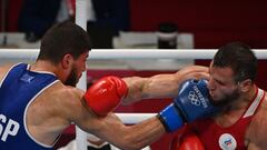 El boxeador Gazi Jalidov en un combate.