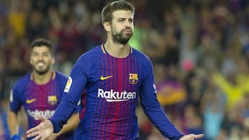 Piqu&eacute; celebra un gol frente al Espanyol en LaLiga Santander.