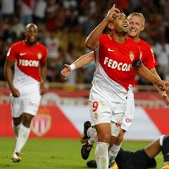 Falcao va por otro récord cuando regrese de su lesión