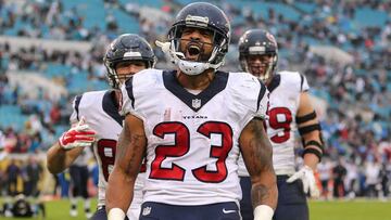 Arian Foster (cree que) ganaría a un lobo en combate 1 contra 1