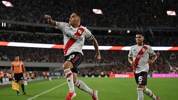 Una zurda Monumental: Doblete de Juanfer Quintero para el triunfo de River