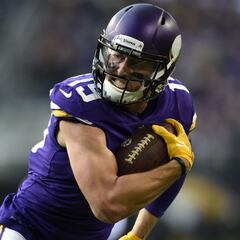 Adam Thielen’s wife hijacks trade speculation with perfect troll