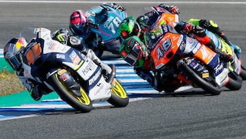 Veijer, Ortolá, Muñoz y Esteban en la carrera de Moto3.