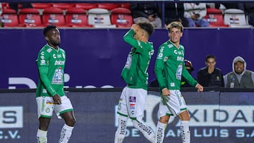 Paul Bellon celebrates his gol 1-2 of Leon during the 7th round match between Atletico de San Luis and Leon as part of the Liga BBVA MX, Torneo Clausura 2025 at Alfonso Lastras Stadium, on February 16, 2025 in San Luis Potosi, Mexico.