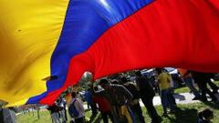 Hinchas en Santiago, siempre con la Selección Colombia