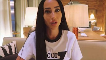 Aurah Ruiz muestra la gran cicatriz que le ha dejado su ¨²ltimo retoque est¨¦tico