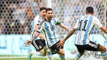 LUSAIL CITY, QATAR - NOVEMBER 26: Lionel Messi of Argentina celebrates after scoring a goal to make it 1-0 during the FIFA World Cup Qatar 2022 Group C match between Argentina and Mexico at Lusail Stadium on November 26, 2022 in Lusail City, Qatar. (Photo by Robbie Jay Barratt - AMA/Getty Images)