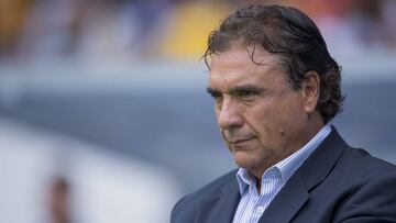 El técnico de Leones Negros en la división de plata explicó que para el crecimiento del circuito se necesitan mejores decisiones directivas, más allá de contrataciones llamativas.