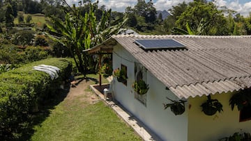 Generar energía limpia desde el techo de su casa disminuirá el valor de la factura de servicios públicos en Antioquia gracias al subsidio de Comfama.