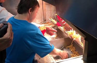 La empleada más querida de McDonalds se jubila
