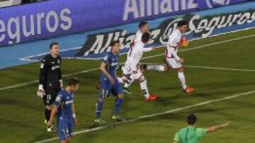 Jozabed consiguió el empate en el Coliseum.