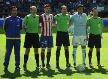 El árbitro Mateu Lahoz  acompañado por sus asistentes Pau Norbert Cebrián, Jon Núñez, el cuarto árbitro David Gálvez y los capitanes Sergio Álvarez y Cabral.