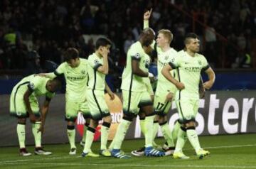 0-1. De Bruyne celebró el primer tanto.