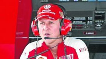 Schumacher hace patria.