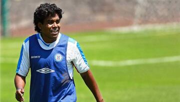 Melvin Brown pide que Cruz Azul recurra a su cantera