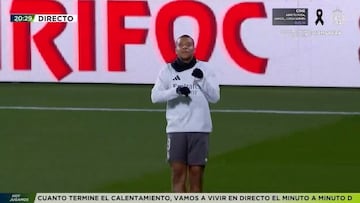 Mbappé's hilarious 'fishing for the ball' antics during warm-up stun fans