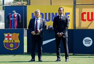 Presentación de Jules Koundé como nuevo jugador del Barcelona.