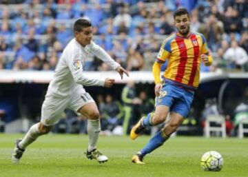 James estuvo los 90 minutos ante el Valencia 