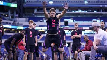 INDIANAPOLIS, IN - MARCH 03: Wyoming quarterback Josh Allen competes in the broad jump during the NFL Combine at Lucas Oil Stadium on March 3, 2018 in Indianapolis, Indiana.   Joe Robbins/Getty Images/AFP
 == FOR NEWSPAPERS, INTERNET, TELCOS &amp; TELEVISION USE ONLY ==