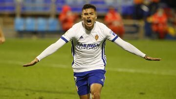 Narv&aacute;ez celebra uno de sus goles esta temporada.