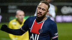 Neymar a doubt for Classique after missing training through illness