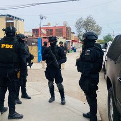 La pena que rodea a una figura de la B: PDI detiene a dos imputados