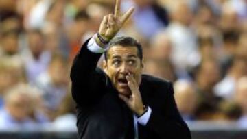 El entrenador del Granada, Jos&eacute; Ram&oacute;n Sandoval.