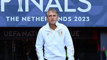 Mancini ataca al presidente de la FIGC