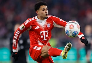 Luis Díaz ya supera a Ribéry y Robben en el Bayern Múnich