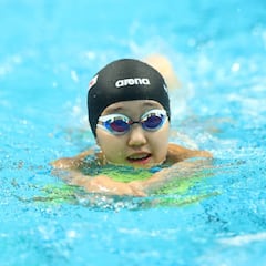 Una niña de 13 años, a las semifinales de los 200 braza
