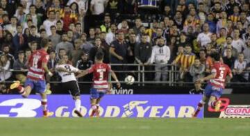 3-0. Feghouli anotó el tercer tanto.