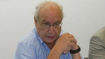 Samper declara "transferibles" a todos los jugadores de la plantilla