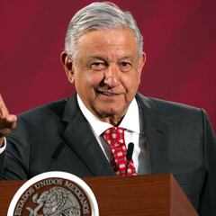 AMLO le pide a la gente que no deje de salir con sus familias