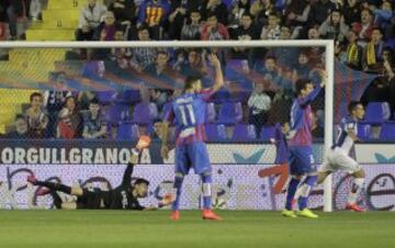 0-1. Lucasz Vázquez anotó el primer tanto.