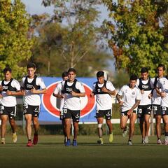 Juvenil albo elige a los tres canteranos que brillarán en el Colo Colo 2021