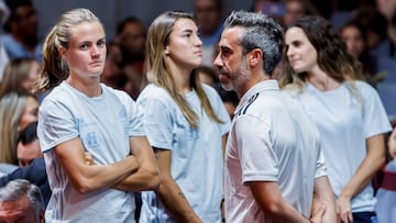 LAS ROZAS (CA MADRID), 30/08/2022.- El técnico de la selección española femenina de fútbol, Jorge Vilda  durante el homenaje que la Real Federación Española de Fútbol a la selección Sub-20, recientemente coronada como campeona de la Copa del Mundo de la FIFA en Costa Rica, este marte en la Ciudad del Fútbol de las Rozas, en Madrid. EFE/Rodrigo Jimé?nez
