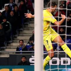 Stuani, pichichi de LaLiga: "Me enorgullece, quiero hacer más"