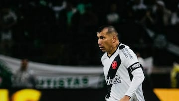 Medel habla de sus cruces con Kuscevic: “Está un poco jodido”