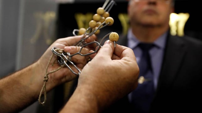 ¿Tienen premio los números anterior y posterior al segundo premio de la Lotería de Navidad?