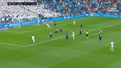 Toneladas de GIFs en camino: el último disparo de Vinicius...