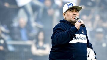 Maradona: "La Tota me decía que no me muera por esa porquería y no me morí"