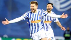 Illarramendi, de la Real Sociedad, celebra un gol.