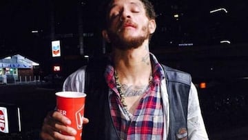 Encuentran a Delonte West descalzo y con bata de hospital